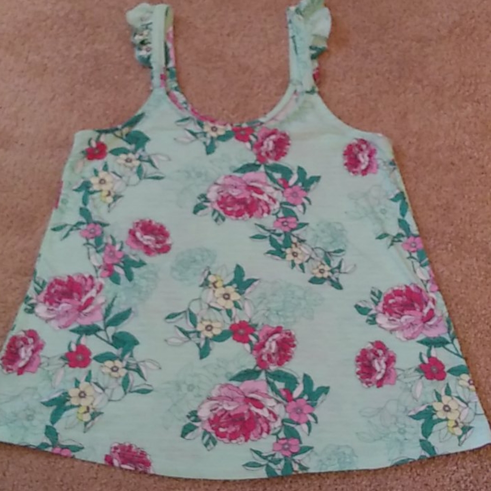 💥LAST CHANCE💥 Torrid floral top - Picture 3 of 7
